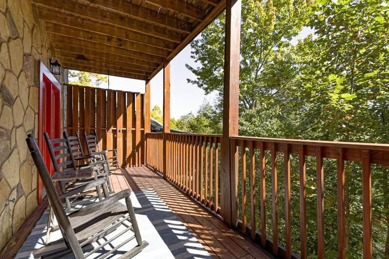 Willa Movie Theater Hot Tub View Mountain Escape Gatlinburg Zewnętrze zdjęcie